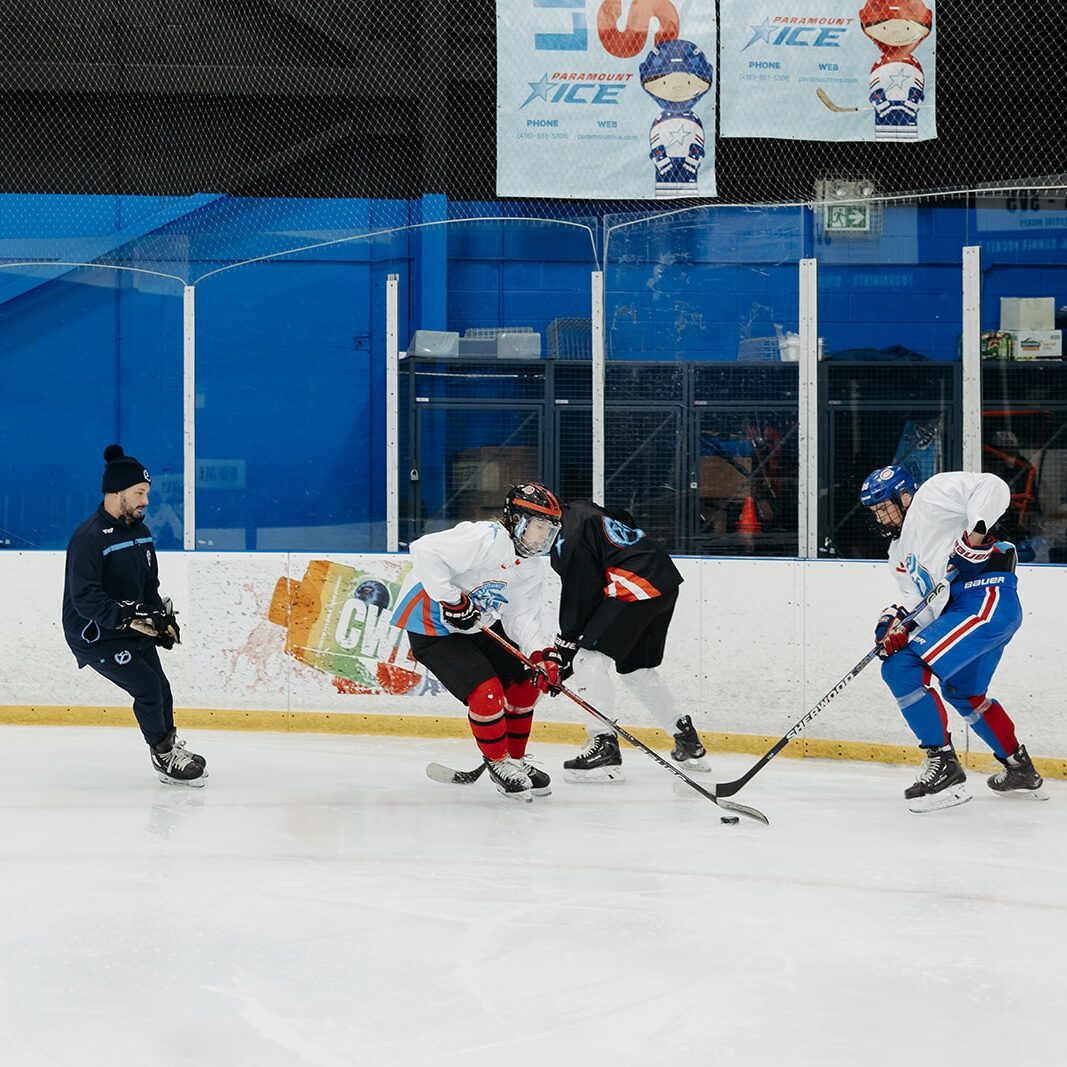 Build championship teams through Paramount Ice ELITE Hockey system training