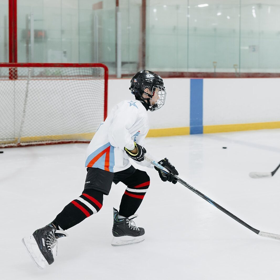 Paramount Ice TRAIN Hockey personalized training sessions for strategic skill-building