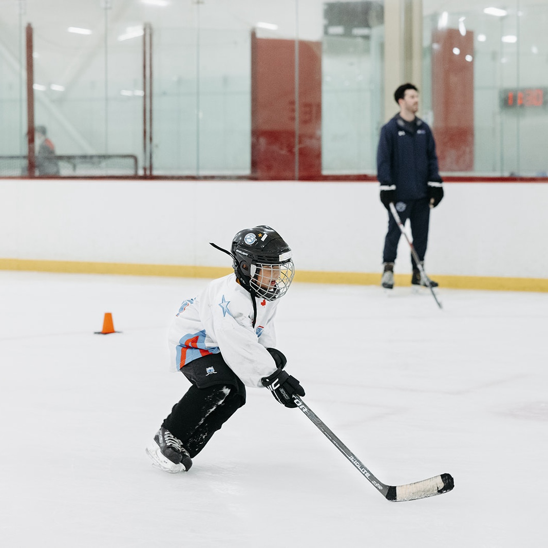 Paramount Ice LEARN to Play Hockey classes for boys and girls ages 4 to 12