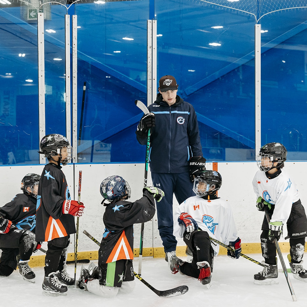 Build hockey strength faster with Paramount Ice ELITE Hockey conditioning